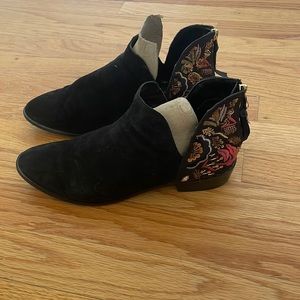 Kenneth Cole Reaction Loop Here We Go Suede boots, womens 8